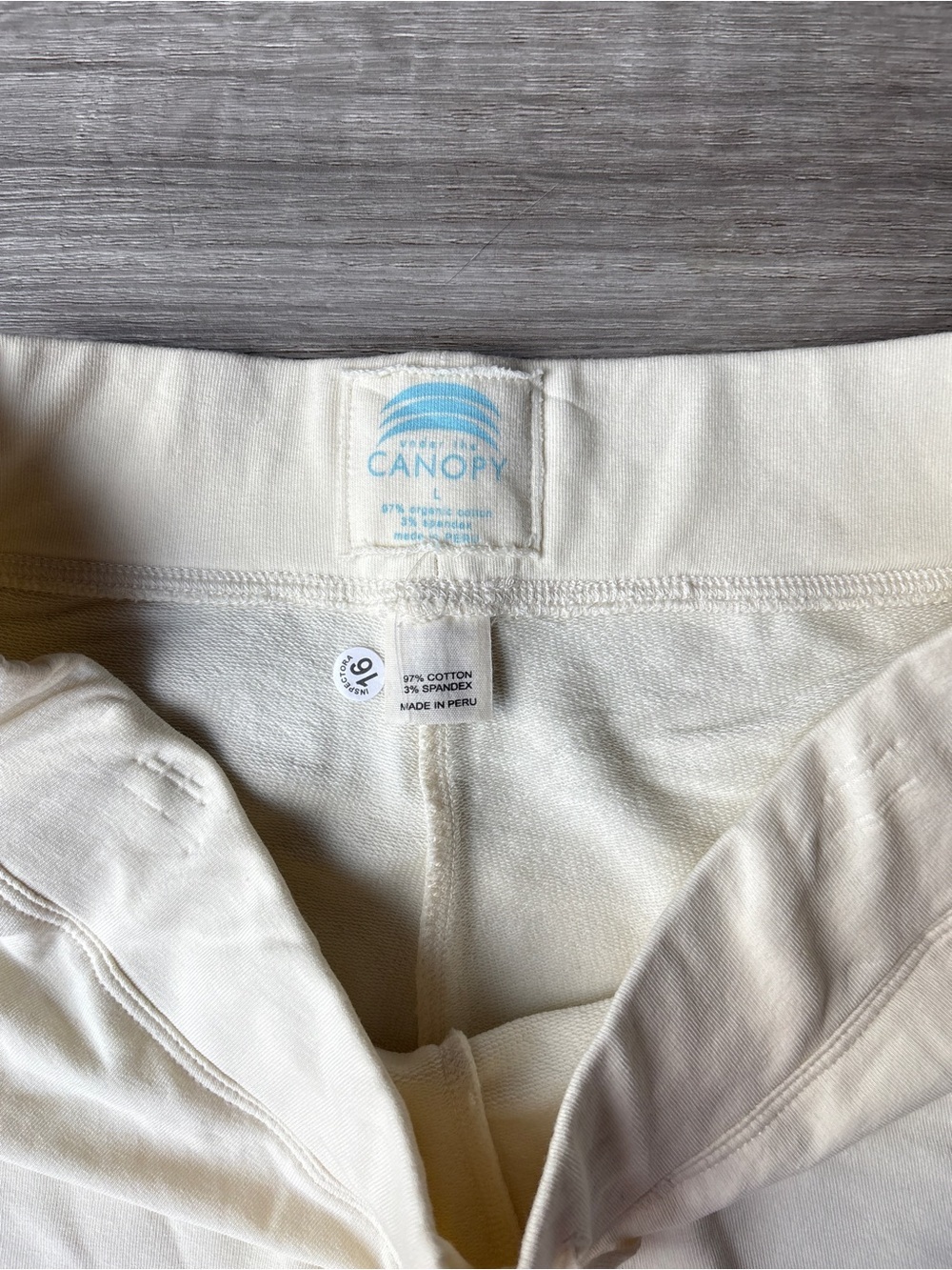 Under the canopy raw hem organic cotton cropped pants - Picture 3 of 5